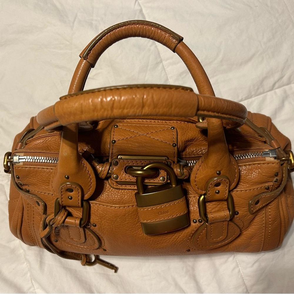 CHLOE PADDINGTON w/Lock - in great shape!  Such a beautiful bag🔥 CAMEL color.